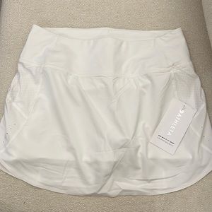 Athleta Run With It 14” Skort